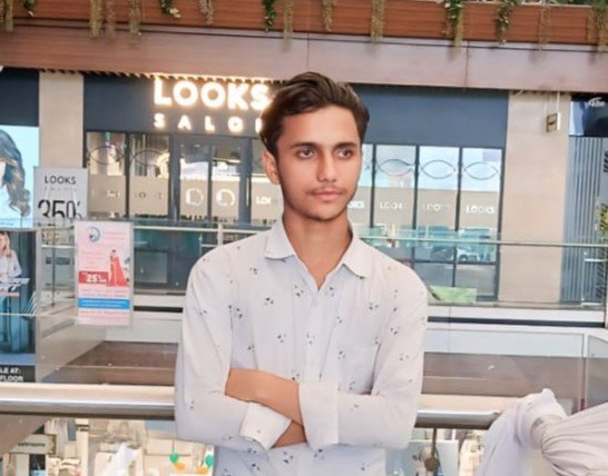 Arif, CreativeSquadz team member